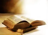 8916-bible___Subbotina_Anna_-_Fotolia.jpg